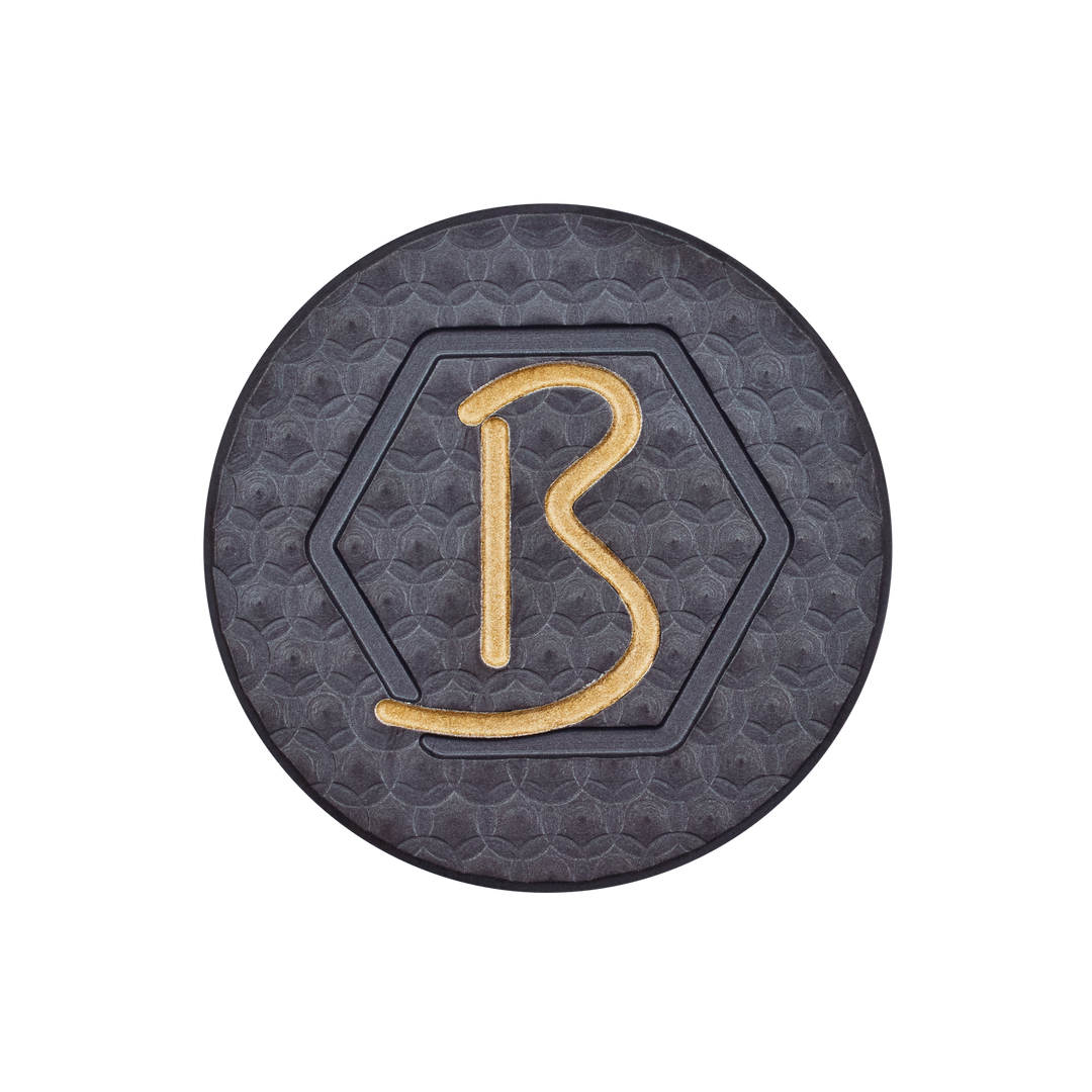 Retro Hex B Black Ox Ball Marker