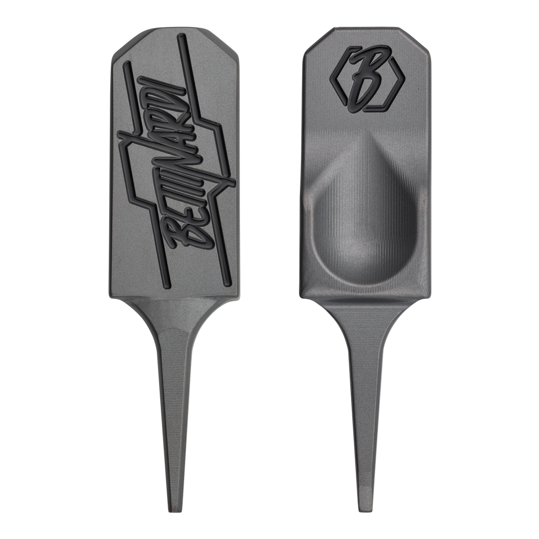Bettinardi Wordmark Divot Tool-main