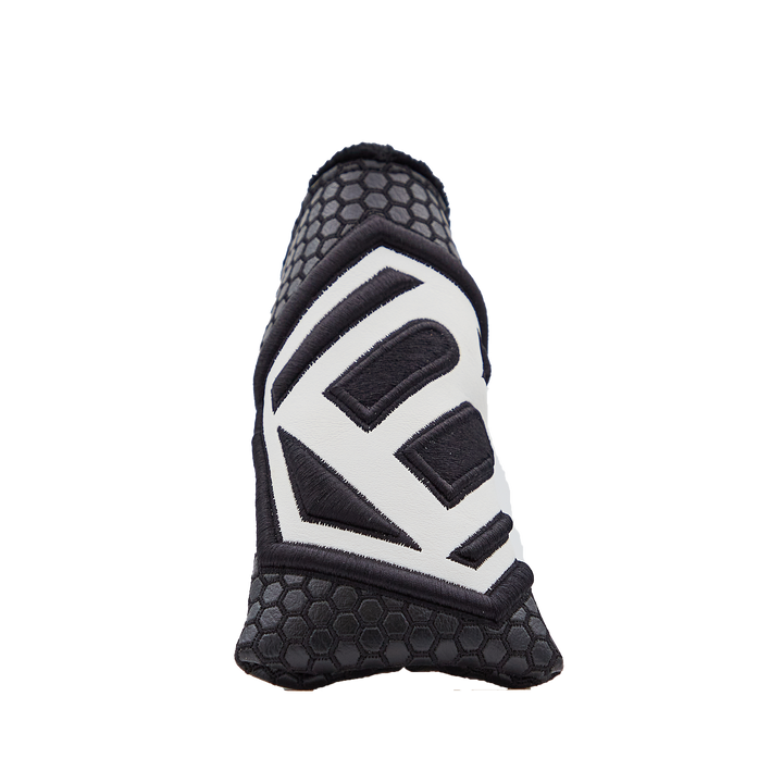 Jumbo Hex B Headcover (Black/White) – Studio B