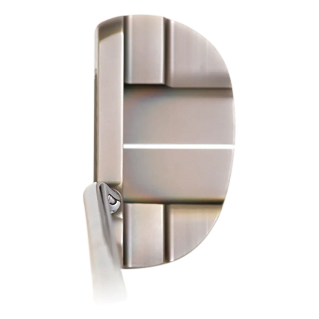 KM-2 Putter – Studio B